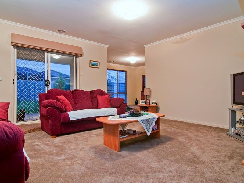 6 Jillian Place, Hastings VIC 3915