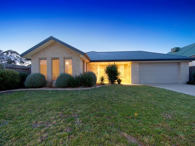10 Shakti Place, Hastings VIC 3915