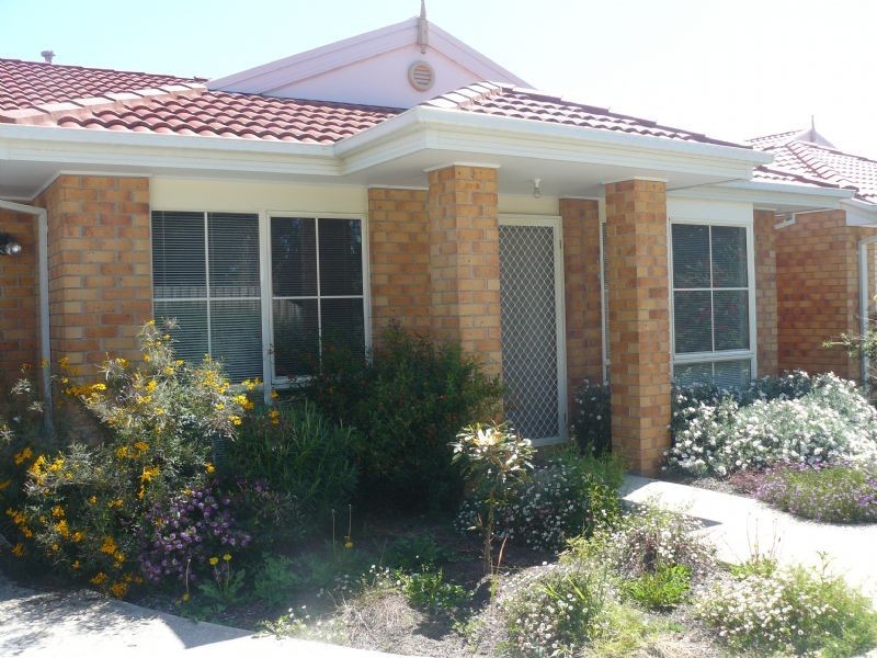 2/8 Gold Court, Hastings VIC 3915