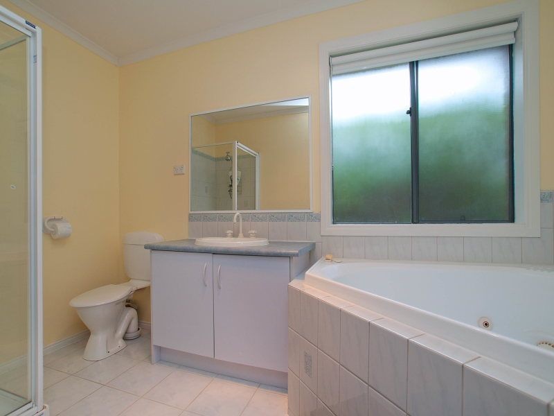 29 Cedar Drive, Hastings VIC 3915