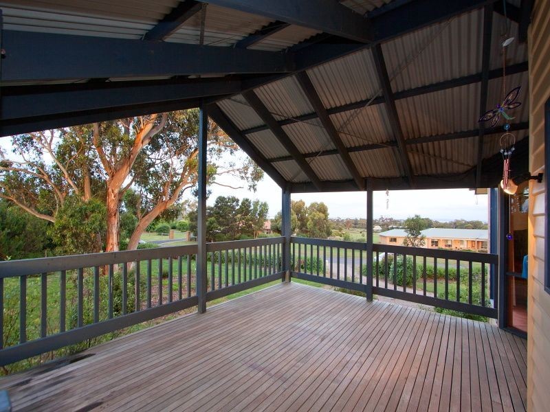 18 Bayview Country Lane, Bittern VIC 3918
