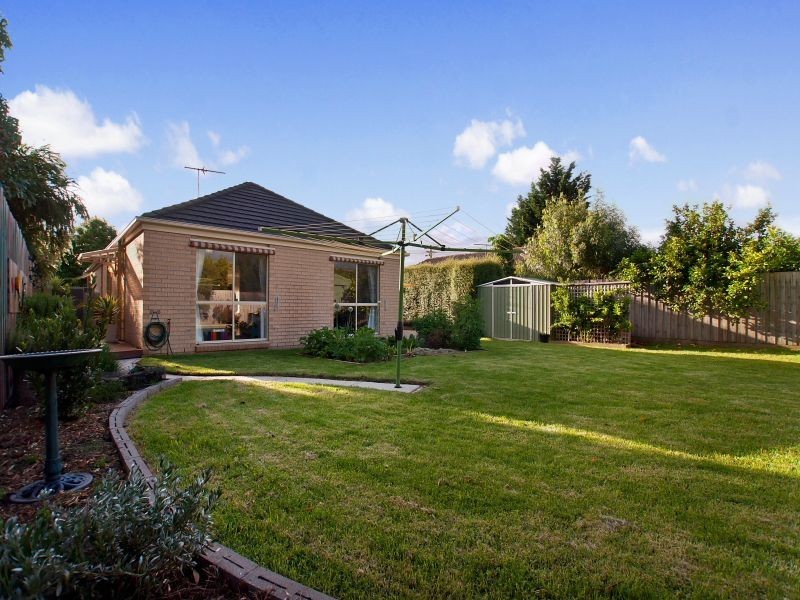 3 Penshurst Avenue, Hastings VIC 3915