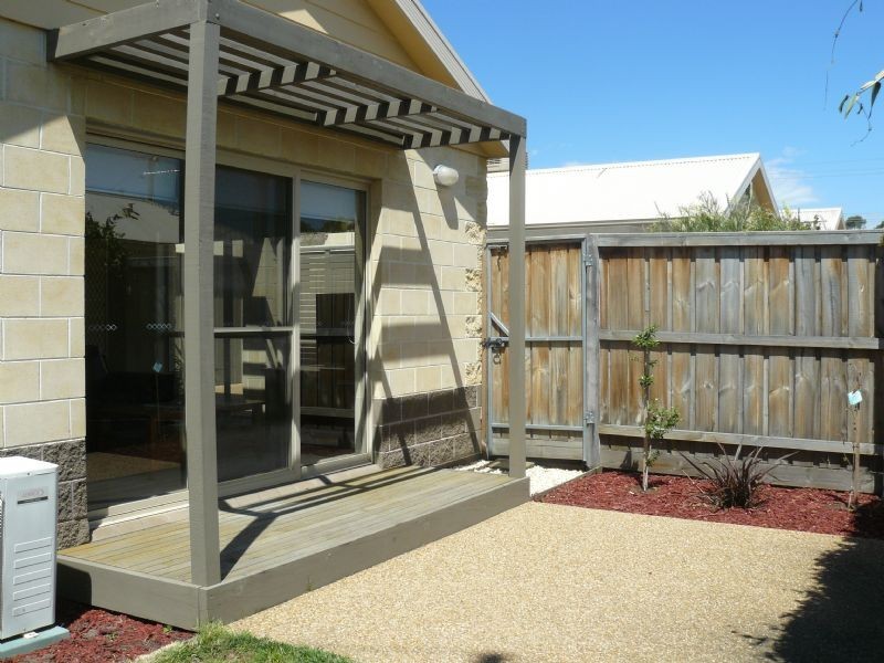 3/15 Albert Street, Hastings VIC 3915