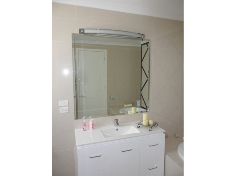 1/209 Marine Parade, Hastings VIC 3915