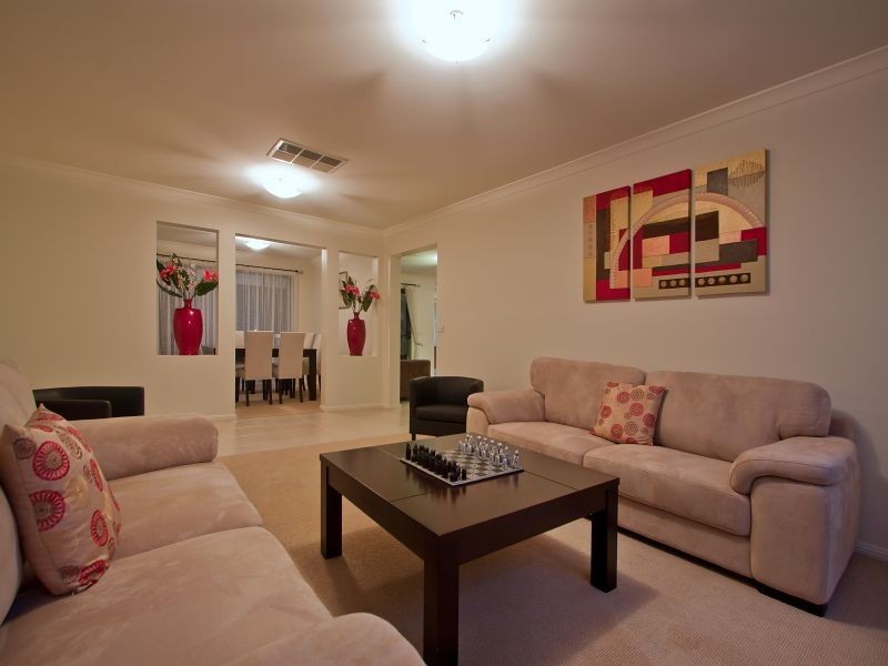 14 Windrest Place, Hastings VIC 3915