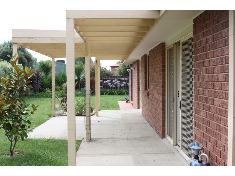 13 Merlebah Court, Hastings VIC 3915