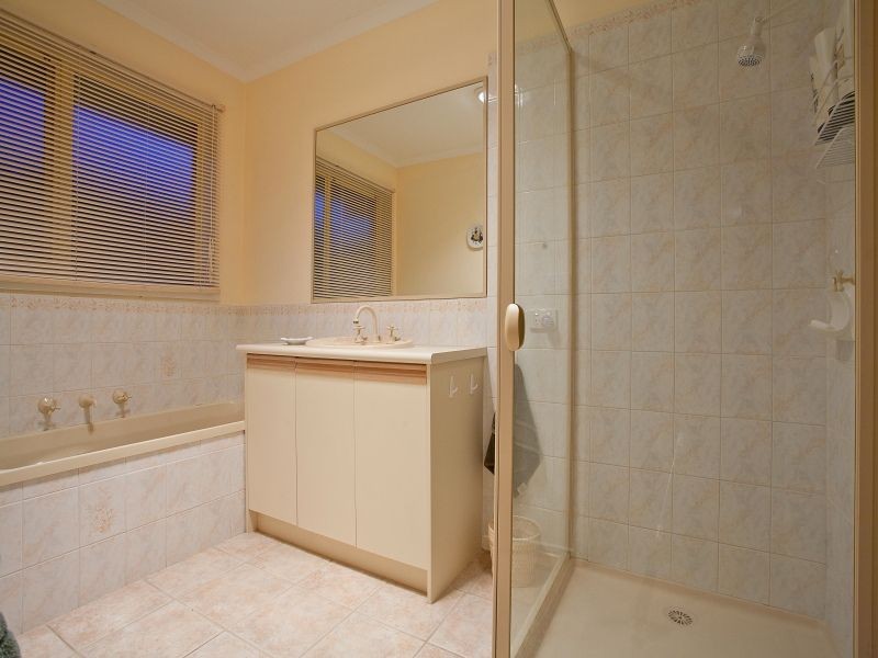 34 Edward St, Hastings VIC 3915