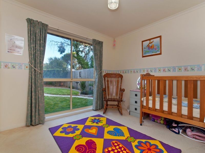 3 Penshurst, Hastings VIC 3915