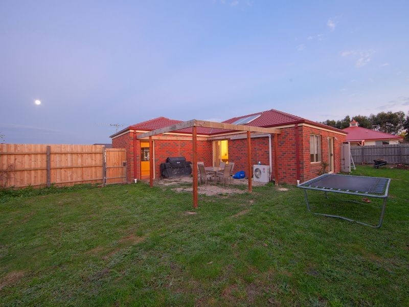 3 Brandary Place, Hastings VIC 3915