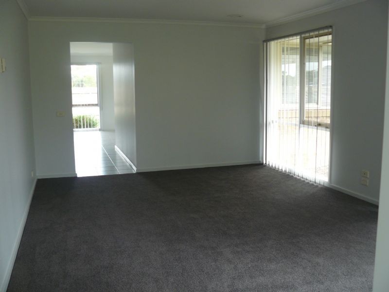 11 Greythorn Road, Hastings VIC 3915