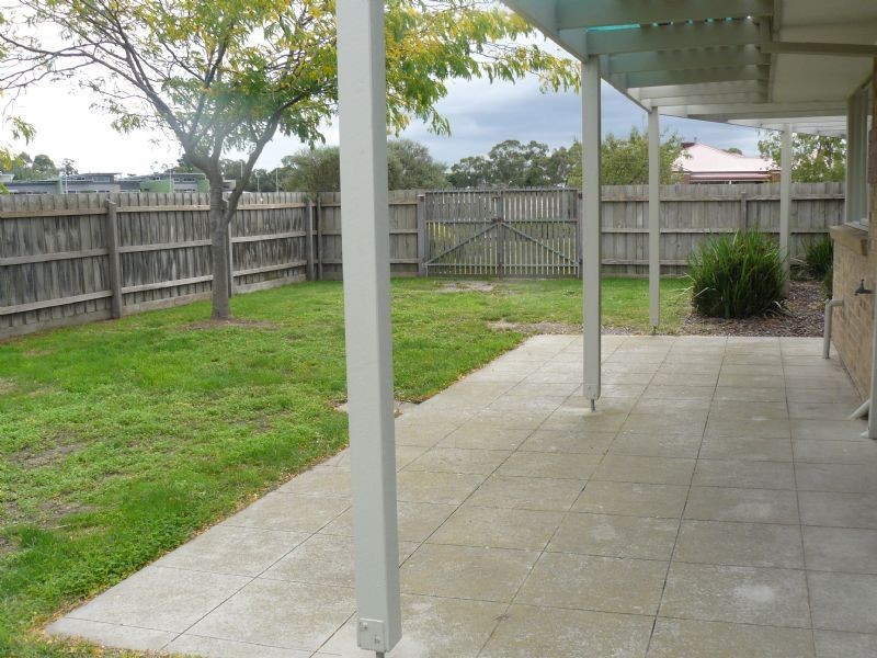 11 Greythorn Road, Hastings VIC 3915