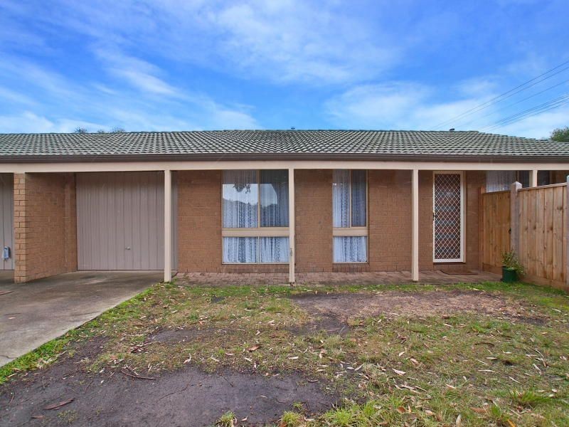 2/14 Spring Street, Hastings VIC 3915