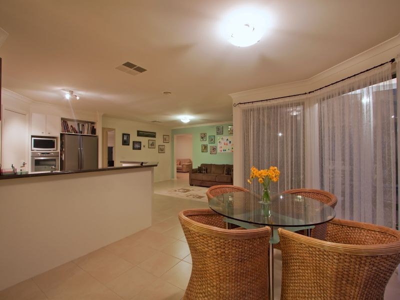 14 Windrest Place, Hastings VIC 3915