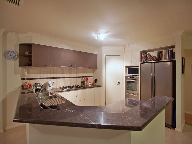 14 Windrest Place, Hastings VIC 3915