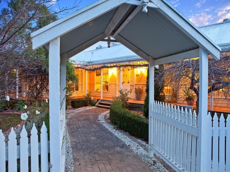 17 Sandstone Island Circle, Bittern VIC 3918