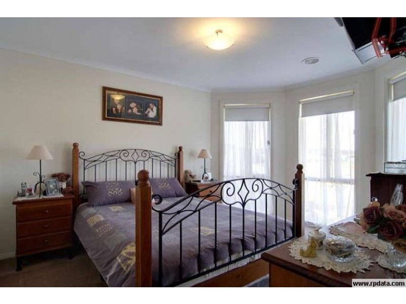 41 Lantons Way, Hastings VIC 3915