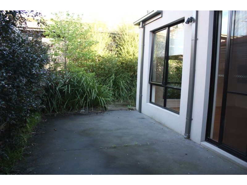 1 Hodgins Rd, Hastings VIC 3915