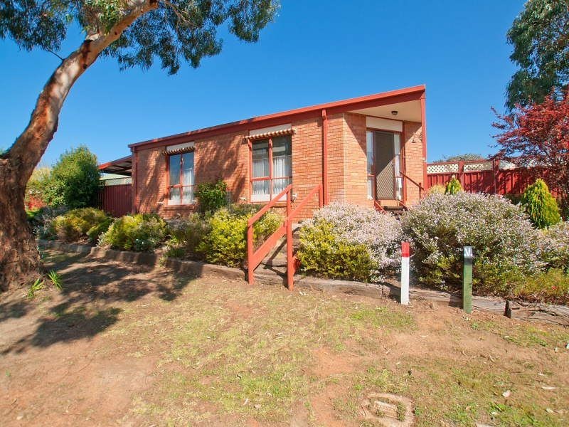 11 Hilltop Rise, Hastings VIC 3915