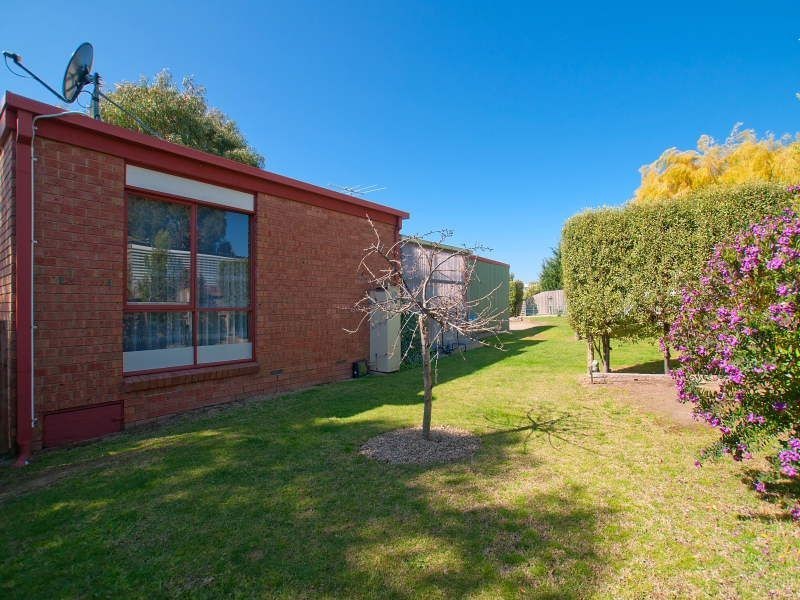 11 Hilltop Rise, Hastings VIC 3915