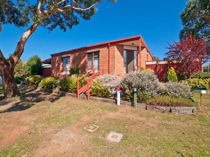 11 Hilltop Rise, Hastings VIC 3915