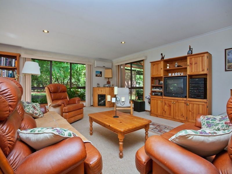 2 Pineview Lane, Hastings VIC 3915