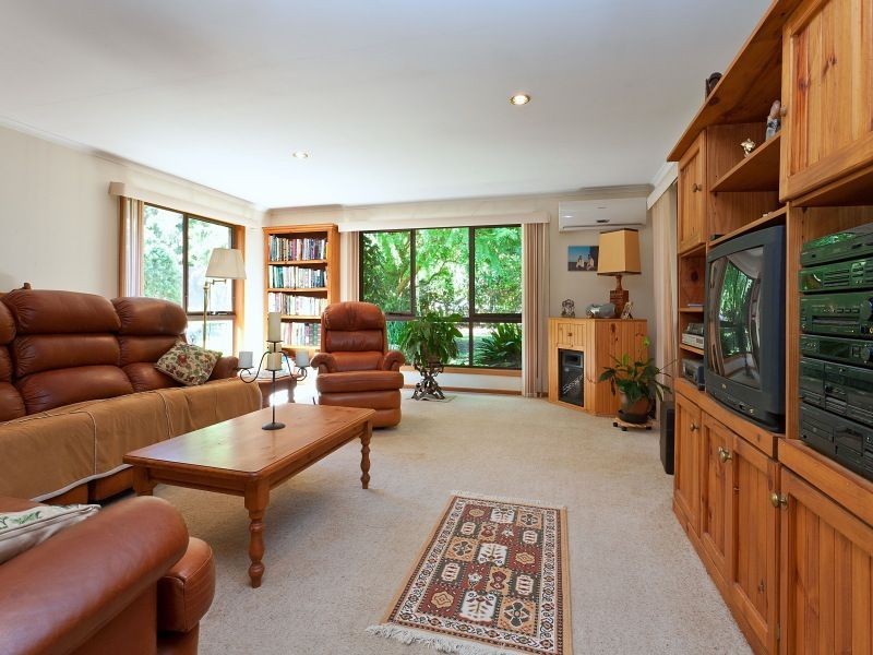 2 Pineview Lane, Hastings VIC 3915