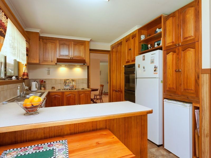 2 Pineview Lane, Hastings VIC 3915