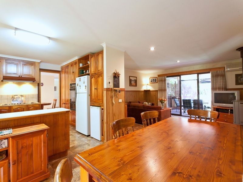2 Pineview Lane, Hastings VIC 3915