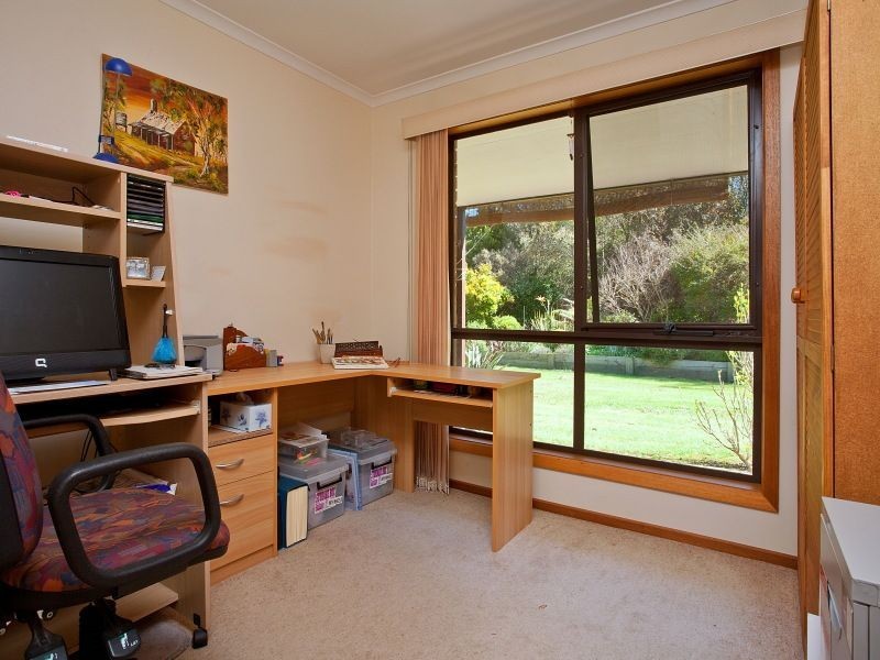 2 Pineview Lane, Hastings VIC 3915