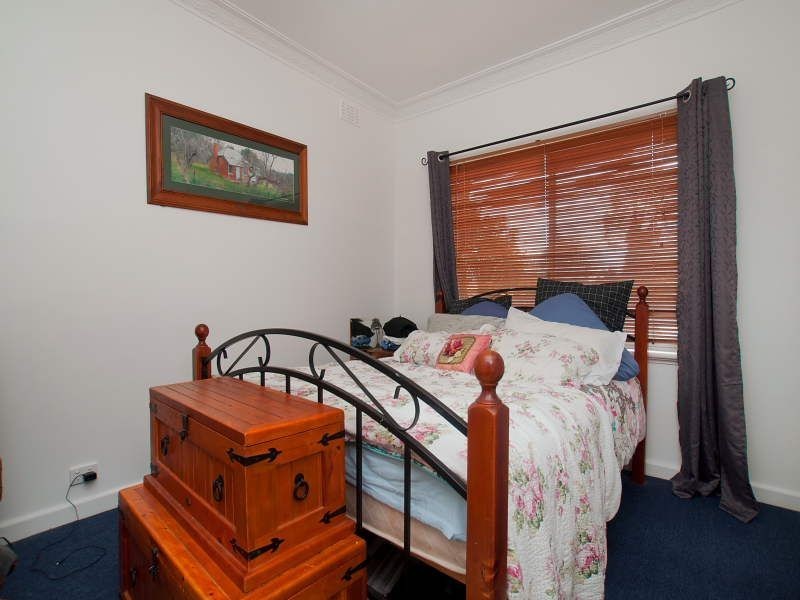 1A Edward St, Hastings VIC 3915