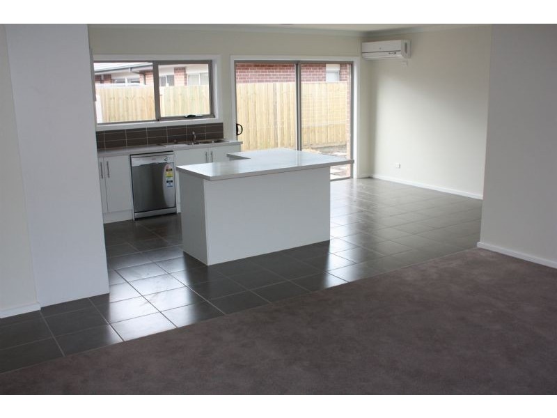 26/290-300 High St, Hastings VIC 3915