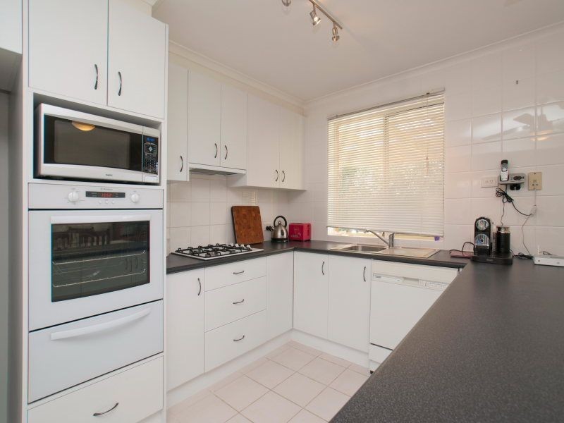 13 Merlebah Court, Hastings VIC 3915