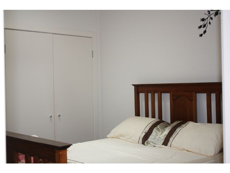 9 Albert, Hastings VIC 3915