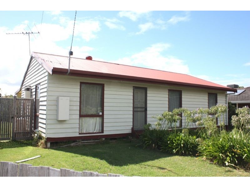 23 Penshurst Ave, Hastings VIC 3915