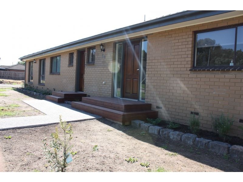 14 Hilltop Rise, Hastings VIC 3915