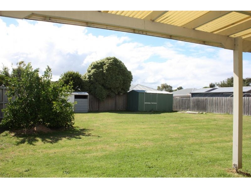 23 Penshurst Ave, Hastings VIC 3915