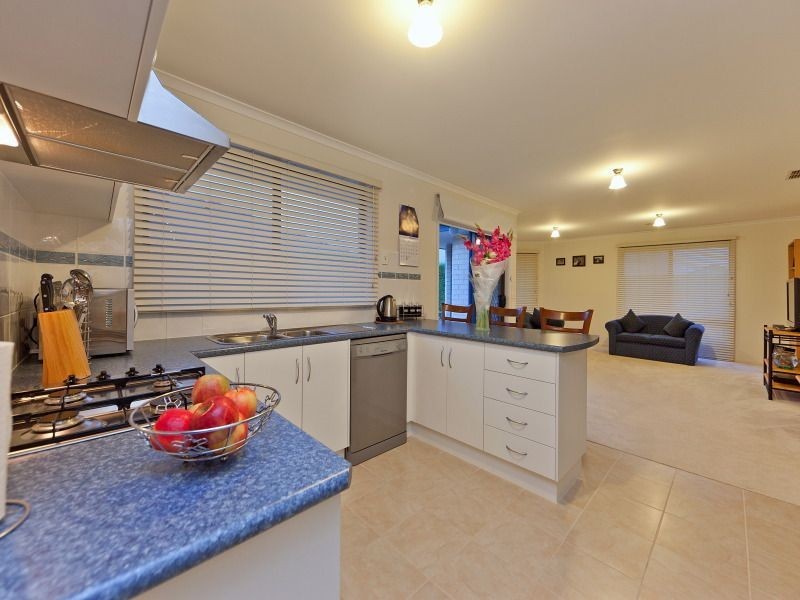 28 Elisa Place, Hastings VIC 3915