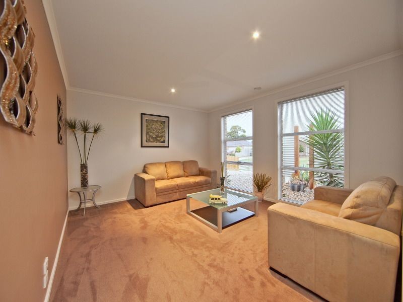 38 Melaleuca Drive, Hastings VIC 3915