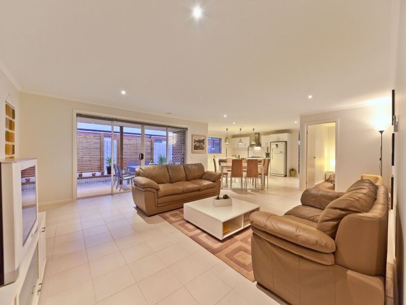 38 Melaleuca Drive, Hastings VIC 3915