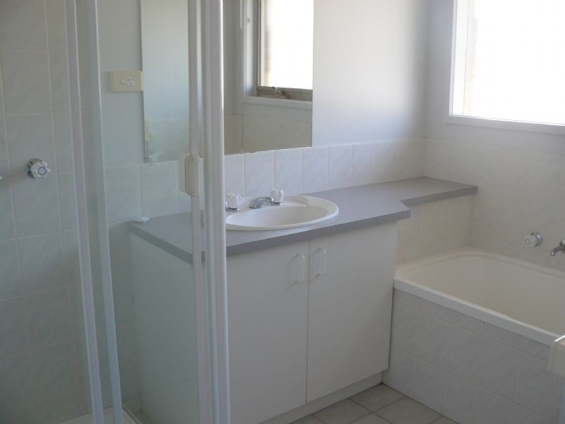 11 Greythorn Rd, Hastings VIC 3915