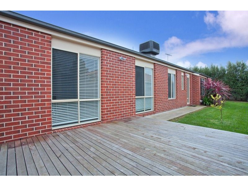 13 Samuel Court, Hastings VIC 3915