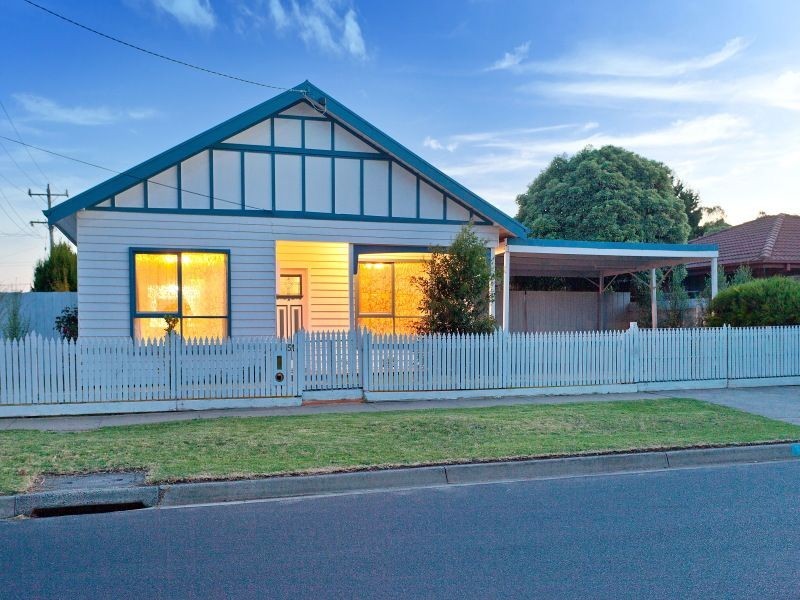 51 Church Street, Hastings VIC 3915