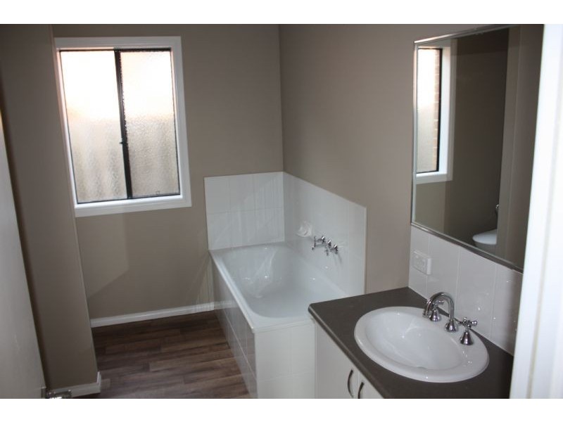 131 High St, Hastings VIC 3915