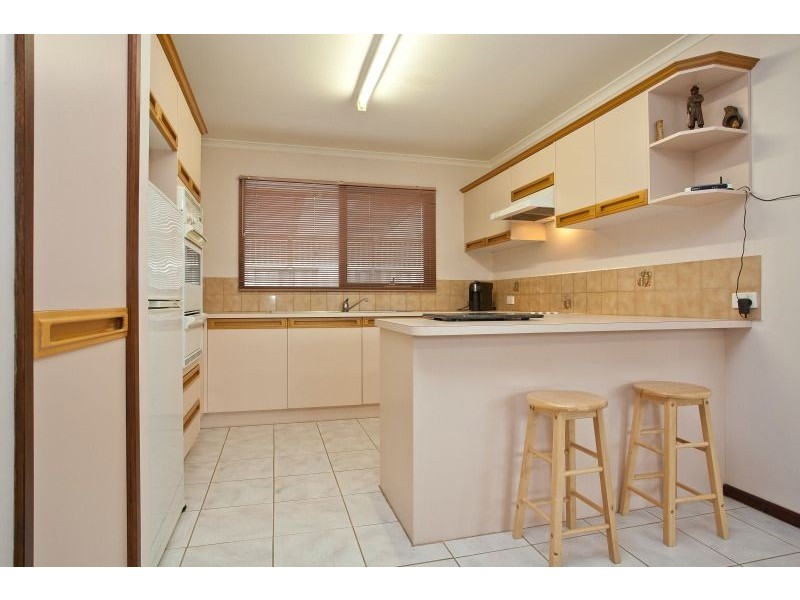 8 Thomas Place, Hastings VIC 3915