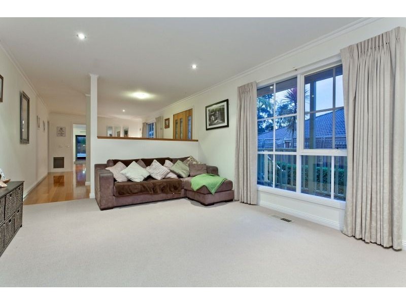 6 Woodrow Court, Bittern VIC 3918