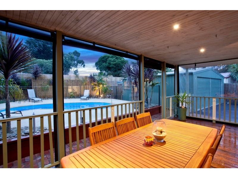 6 Woodrow Court, Bittern VIC 3918