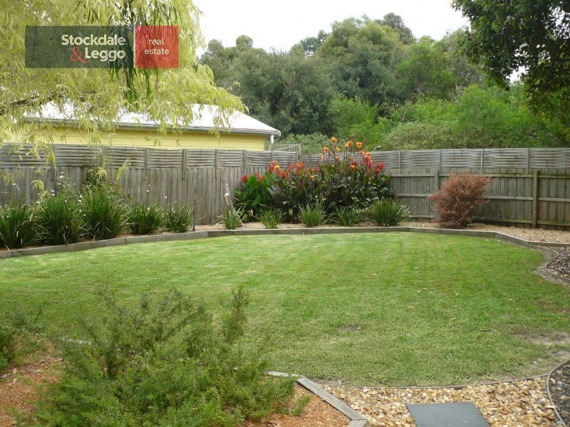 13 Olympic Ave, Frankston VIC 3199