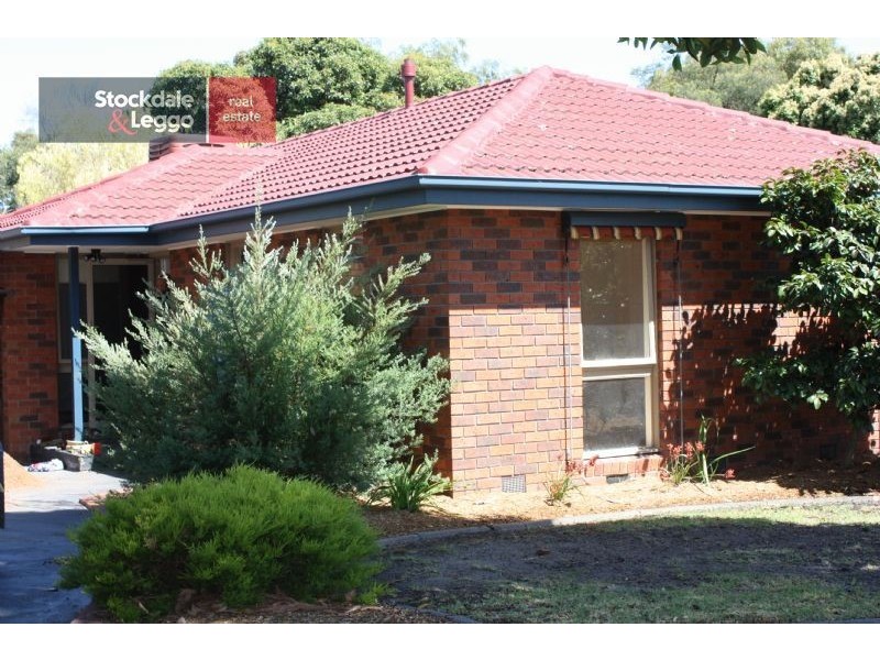 13 Olympic Ave, Frankston VIC 3199