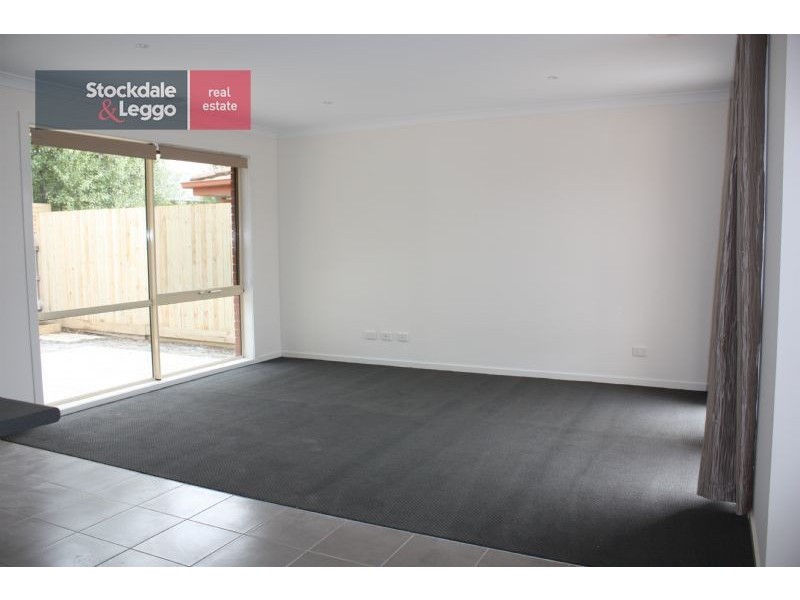 34 A Michelle Dve, Hastings VIC 3915