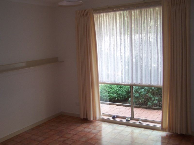 11 Centenary Drive, Trafalgar VIC 3824